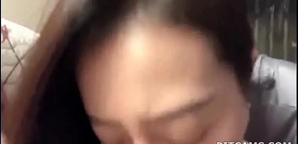  Amateur chinese girl make perfect blowjob and swallow the cum